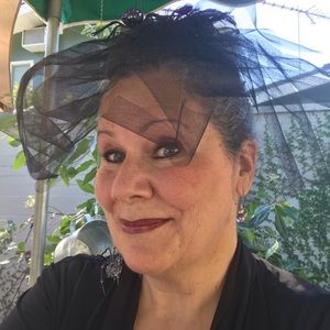 Meet your Posher, Marymary